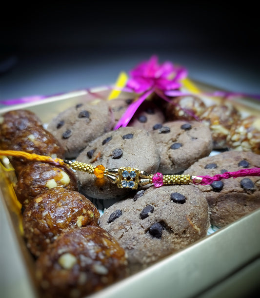Mahua Laddu & Cookies Gift Box | Mahua Laddu | Mahua Cookies
